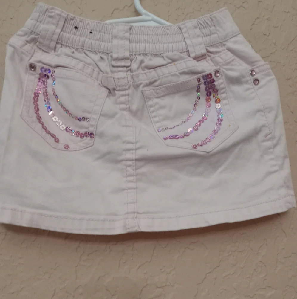Rocawear Light pink sequined skirt size 3t